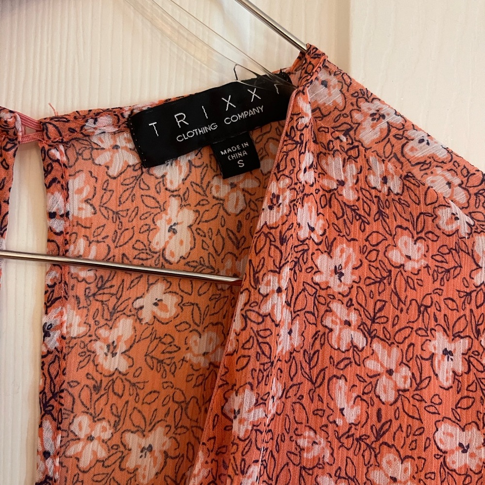 Pink romper - Picture 5 of 5